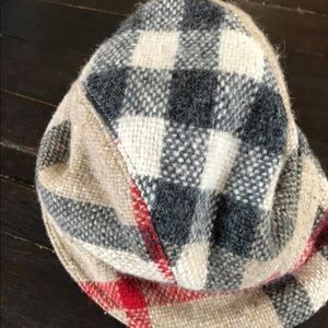 AUTHENTIC BURBERRY BUCKET HAT